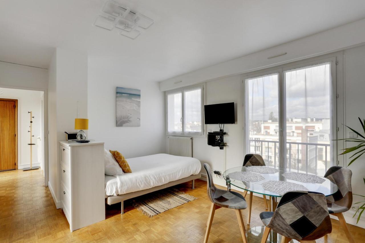 Le Nid Du Roi - Appartement Terrasse - Versailles Esterno foto